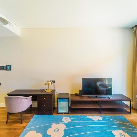 Hotel Manica Esentai City Алматы Экстерьер фото