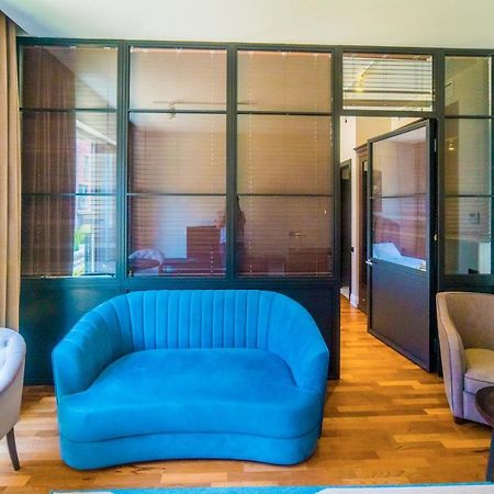 Hotel Manica Esentai City Алматы Экстерьер фото