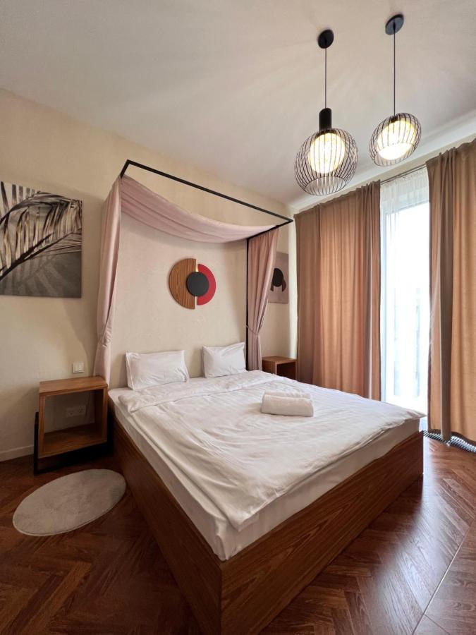 Hotel Manica Esentai City Алматы Экстерьер фото