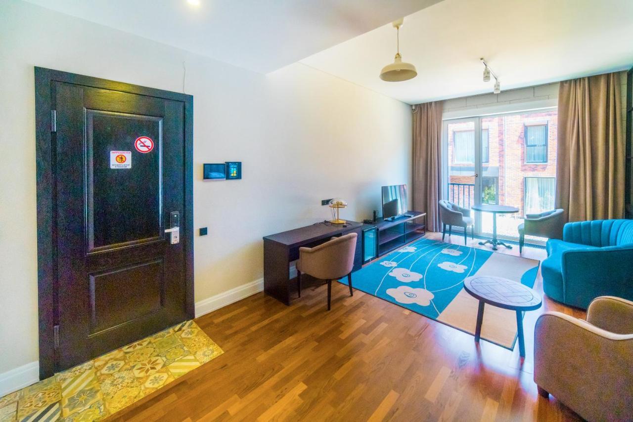 Hotel Manica Esentai City Алматы Экстерьер фото