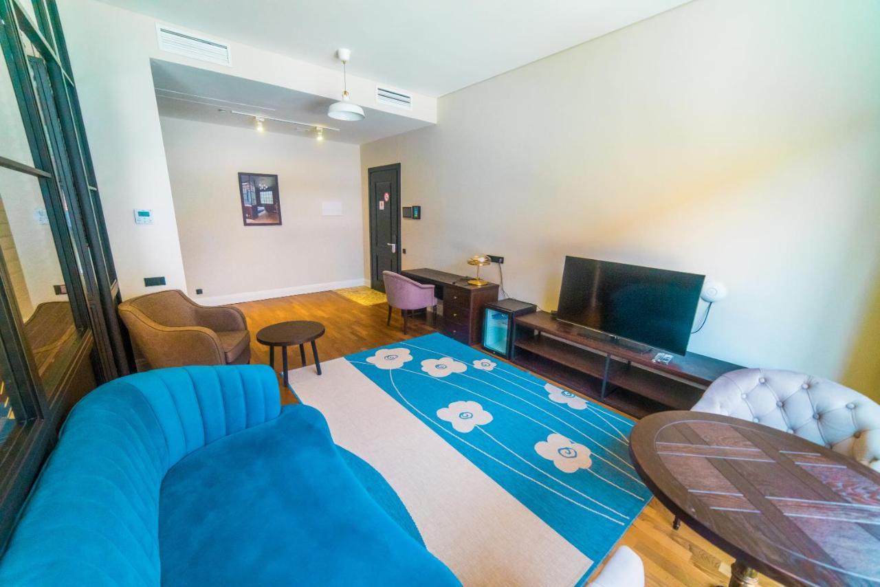 Hotel Manica Esentai City Алматы Экстерьер фото