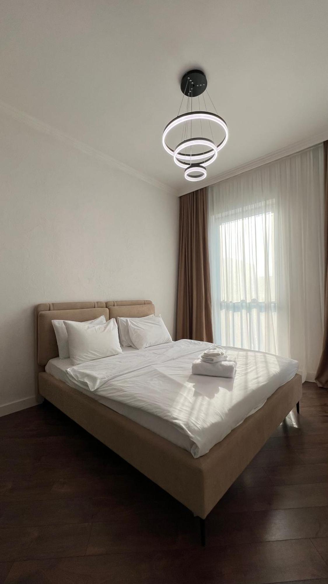 Hotel Manica Esentai City Алматы Экстерьер фото