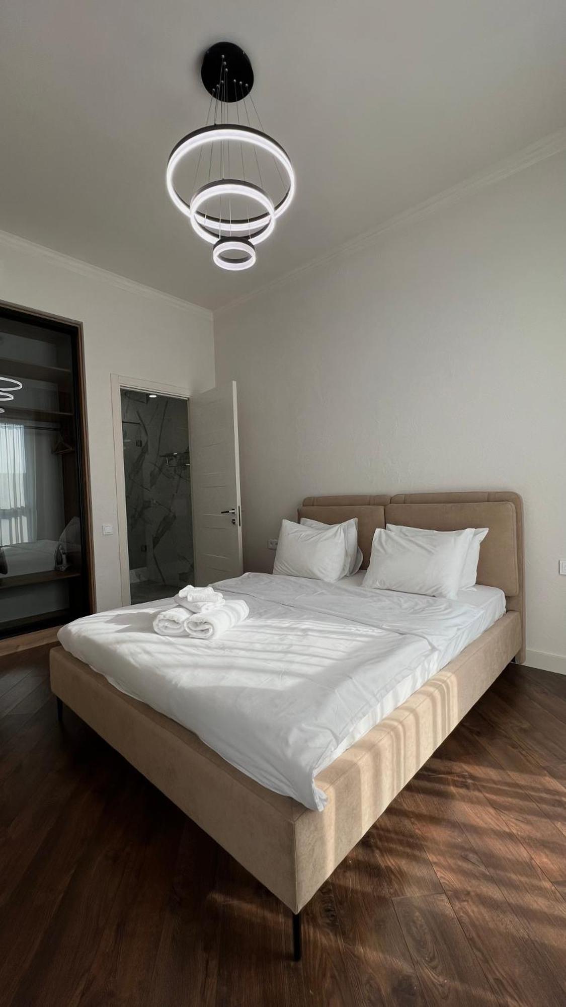 Hotel Manica Esentai City Алматы Экстерьер фото